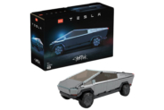 Mattel Mega Construx Tesla Cybertruck da Manor